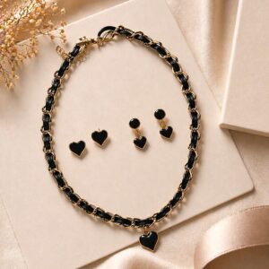Noir Heart Elegance Set
