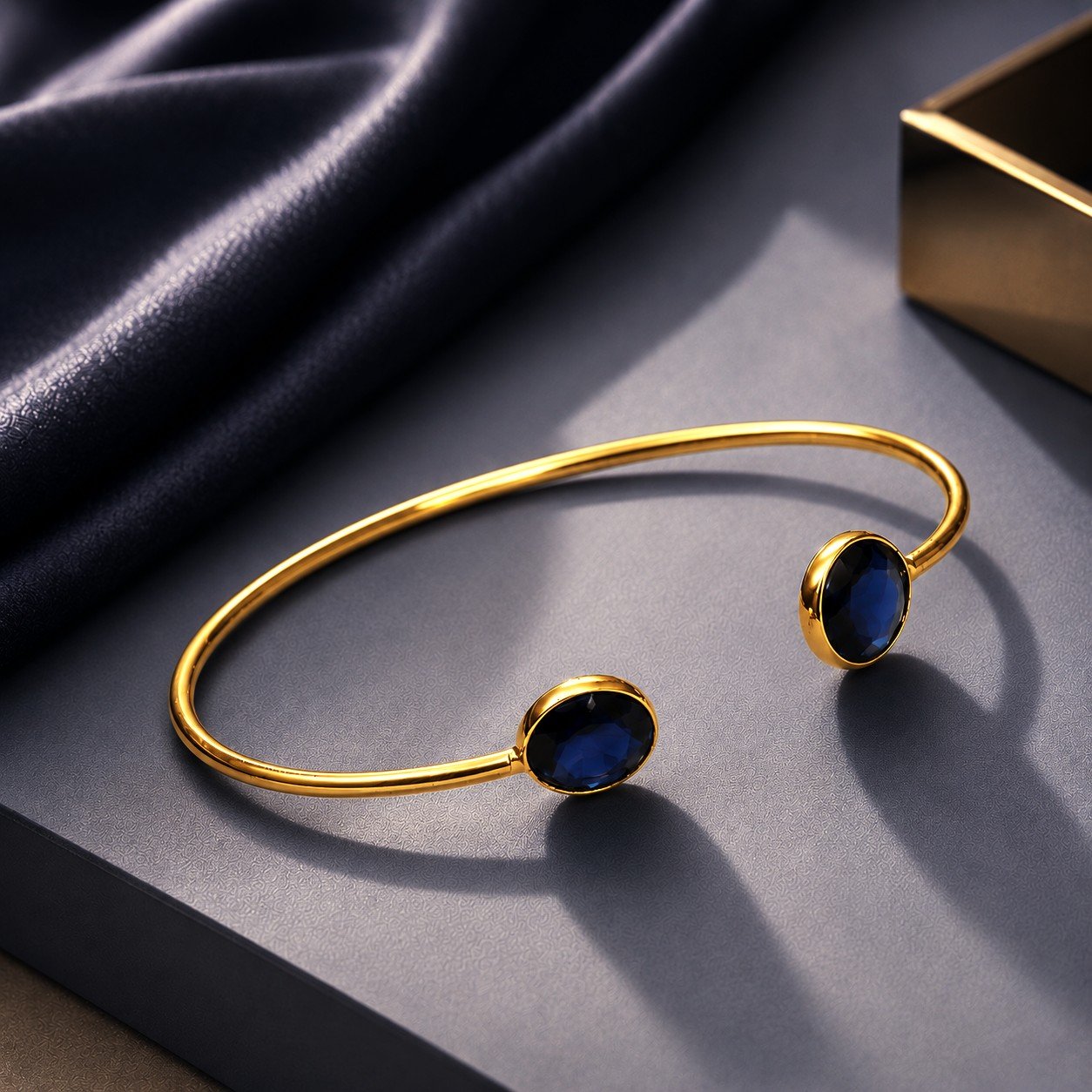 18kt Gold-Plated Solitaire Sapphire Chime Cuff Bracelet