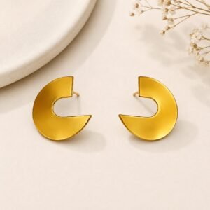 18kt Gold-Plated Crescent Nova Earrings