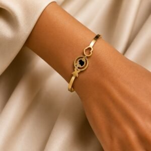18kt Gold-Plated Eclipse Clover Bangle
